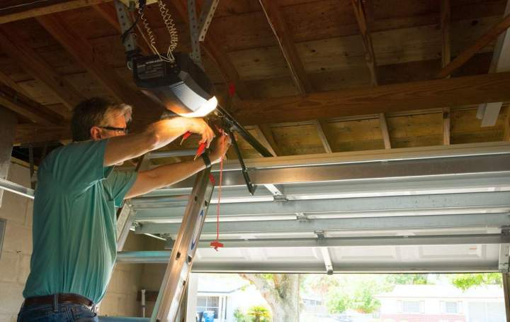 Professionnel dépannage porte de garage Dijon